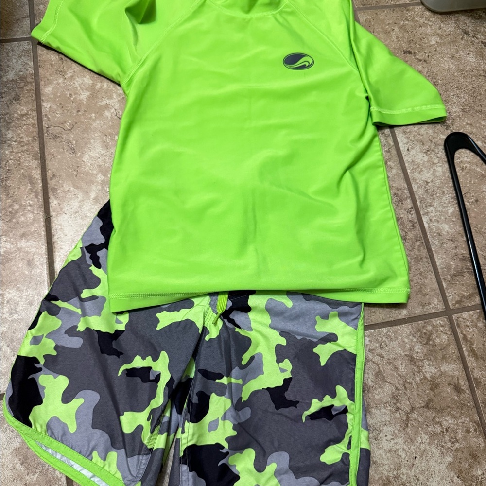 Arizona Jean Company Neon Green and Camouflage Kids Rashguard Set